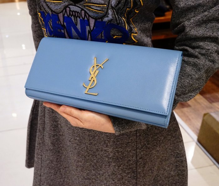 Saint Laurent 326079 Leather Logo Clutch 小牛皮 YSL 手拿包 冰河藍