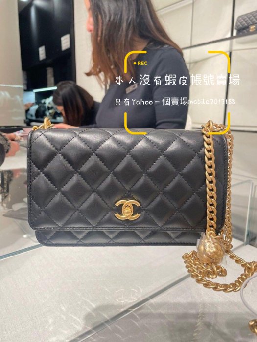 全新正品 CHANEL 經典口蓋包 23S WOC 山茶花調節釦 方胖子包 香奈兒 方胖包 黑色羊皮