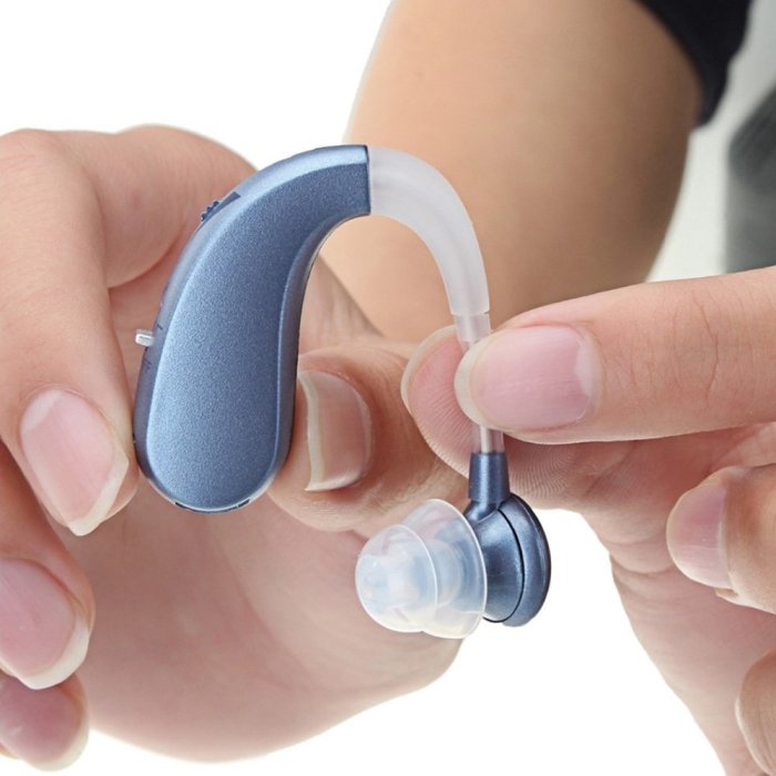 台灣現貨 HearingAid 助聽器 助聽儀 英文版 聲音放大器 擴音器 耳背充電式 聲音放大器耳機