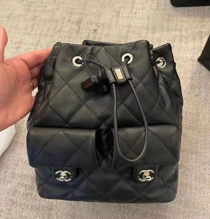 Chanel 23b AS4342 Backpack 雙肩後背包 黑