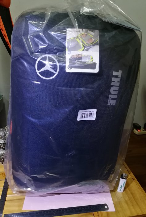 賓士 BENZ Thule Subterra 55cm 22吋登機箱 銘馨易拍重生網 108G777 精品、擺飾、收藏