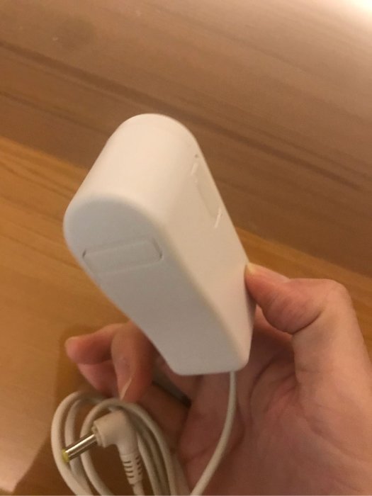 二手良品 充電器 轉接器 Power Adapter AC 100-240V 50/60Hz 1.5A 12V 白色