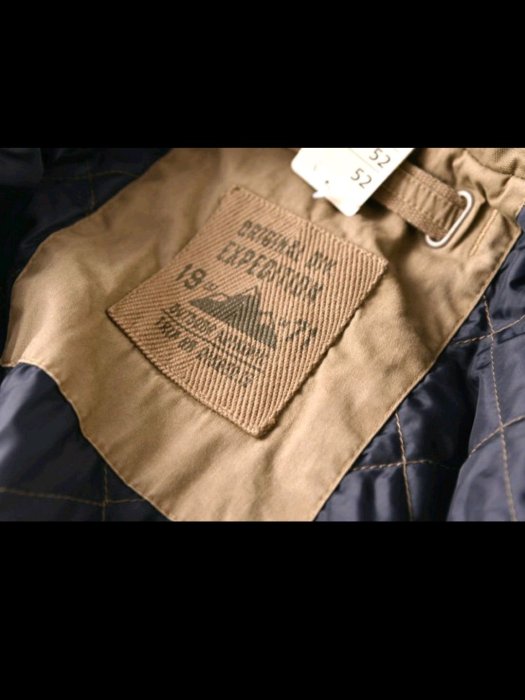 德國品牌【C&A】棉質水洗面料 多口袋設計 男立領長袖外套L號