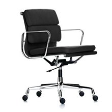 【 一張椅子 】 Eames Vitra Soft Pad Chair EA 217 黑色高背辦公椅