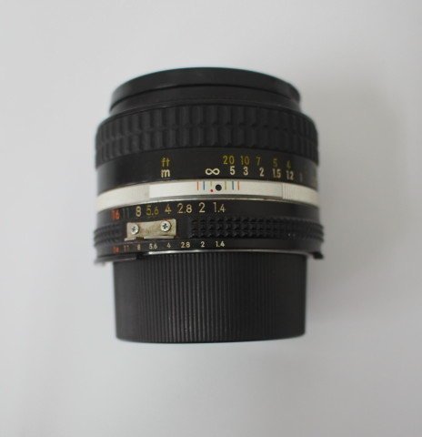 崴勝3C] 二手NIKON AIS 50mm F1.4 標準定焦大光圈人像手動| Yahoo奇摩拍賣