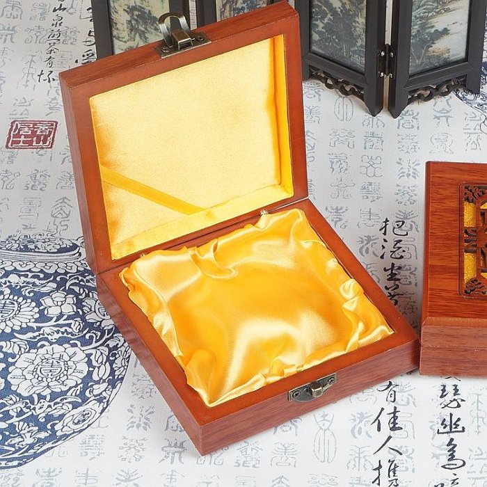 高檔佛珠禮盒木盒包裝玉鐲手鐲手串禮品送禮復古鏤空珍藏盒子