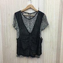 【愛莎＆嵐】 Town wear 棠葳 女 黑色假兩件圓領短袖豹紋背心上衣/L(全新) 11205 11