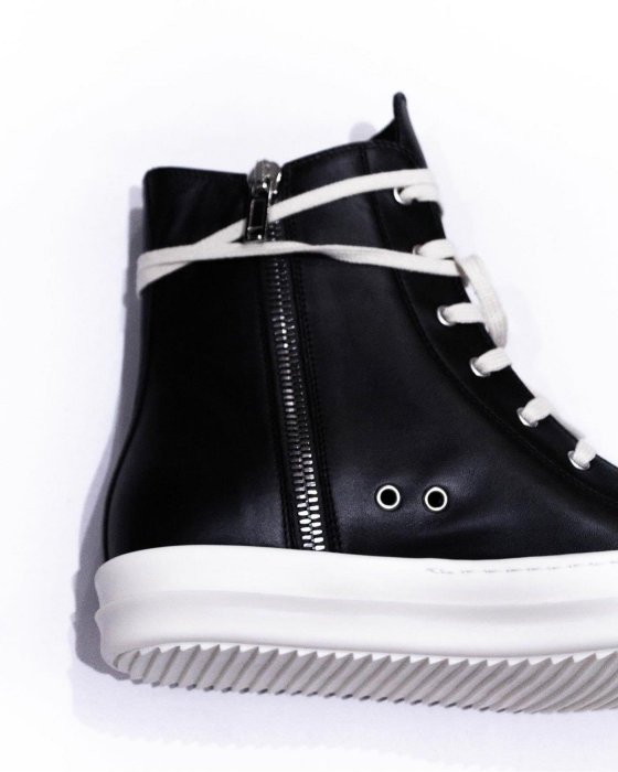 RICK OWENS “ RAMONES ” LPO HIGHTOP SNEAKER.