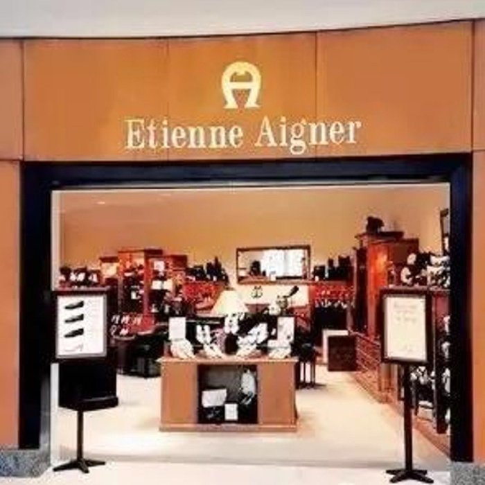 5Cgo Etienne Aigner