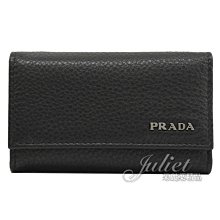 【茱麗葉精品】【全新現貨 優惠中】PRADA 專櫃商品 2PG222 簡約金屬LOGO荔枝牛皮六孔鑰匙包.黑 預購無現貨