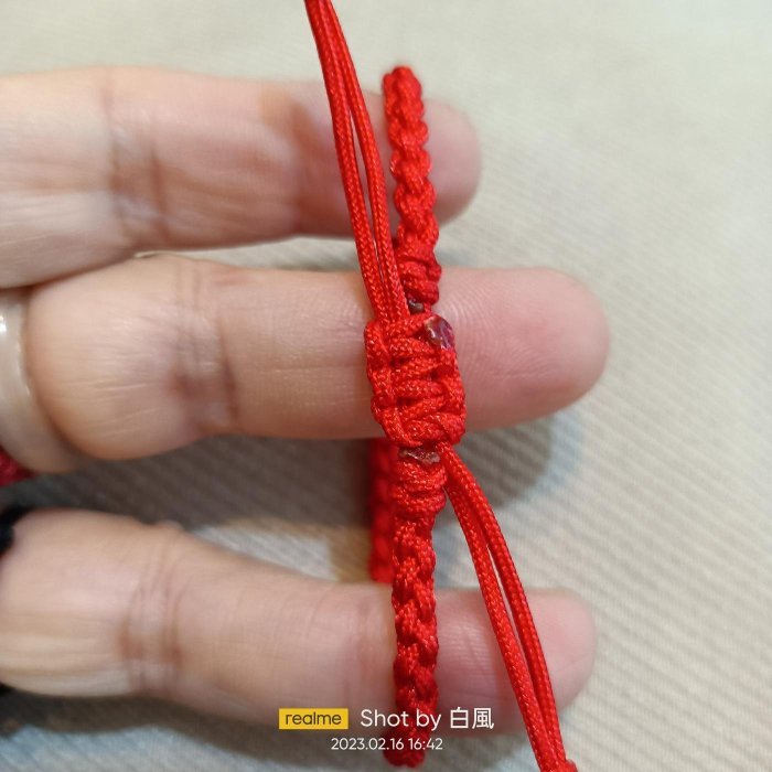 艾莉手作手工編繩四股編紅色可調縮拉式祈福平安手鍊手環平安繩可調整雙拉繩縮拉式17-23.5公分