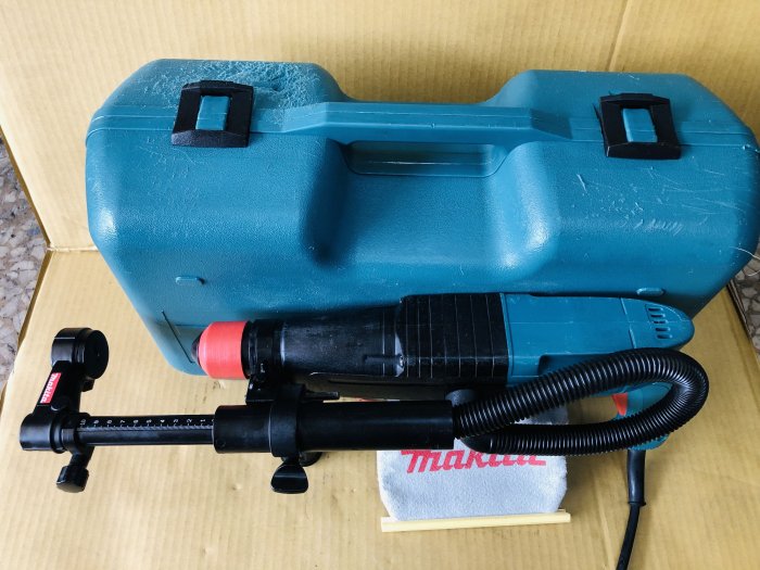 "外匯嚴選'' makita 牧田 HR2430 電動鎚鑽 四溝免出力電鑽  集塵/吸塵 /中古/二手/日本原裝