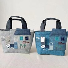 桃莉琪*moki*日系刺繡貓咪小屋子釣魚提包收納袋午餐袋-現貨