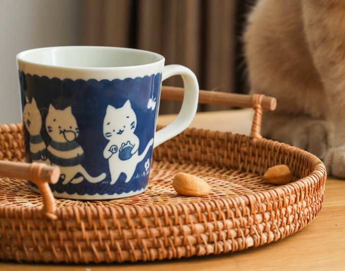 日式月亮貓藍白馬克杯  馬克杯 茶杯 水杯 藍色 白色 陶瓷馬克杯 喵星人 小貓 貓咪【小雜貨】