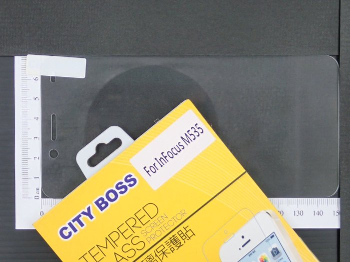 CITY BOSS 鴻海 InFocuS M535 螢幕保護貼鋼化膜 M535 CB亮面玻璃全膠