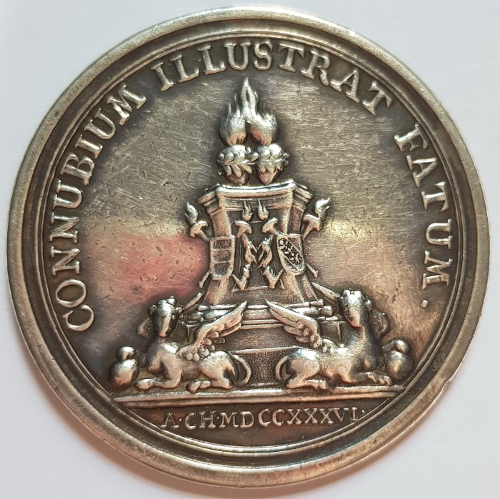 奧地利銀章  1736 Austria Marriage of Maria Theresa Silver Medal.