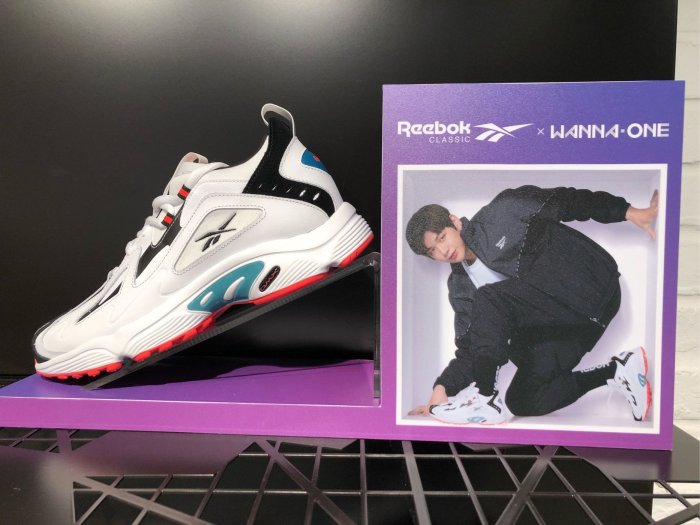 Reebok cn7590 sales