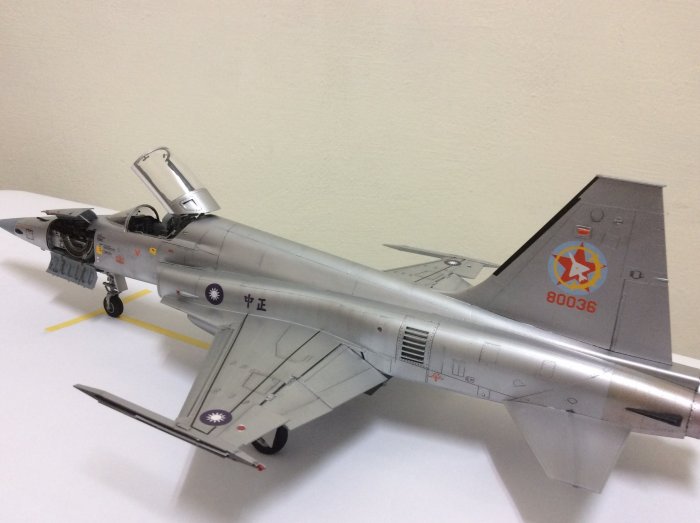 F5e 老虎二式戰鬥機