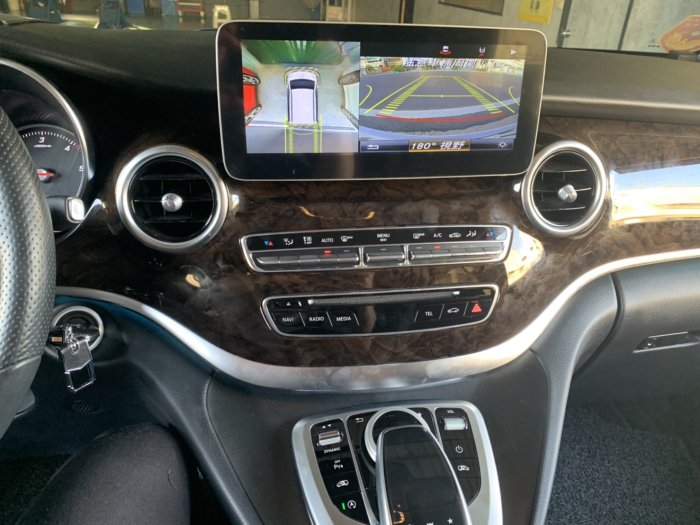 賓士Benz Vclass V220 V250 V300 W447 Android 安卓版 螢幕主機 導航/USB