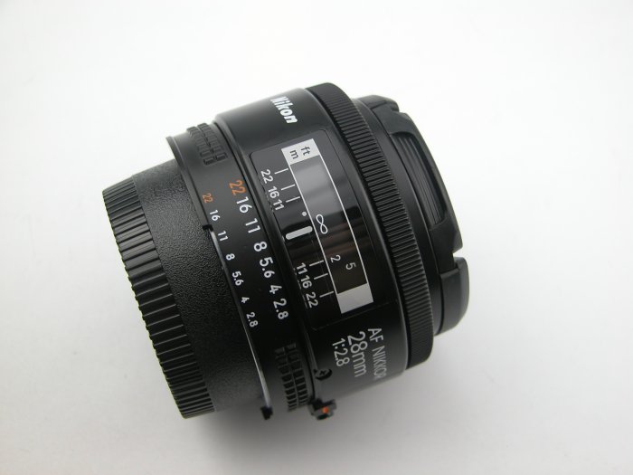 ╭☆Nikon AF 28mm F2.8 經典大光圈定焦廣角名鏡+全新NC原廠濾鏡美品級