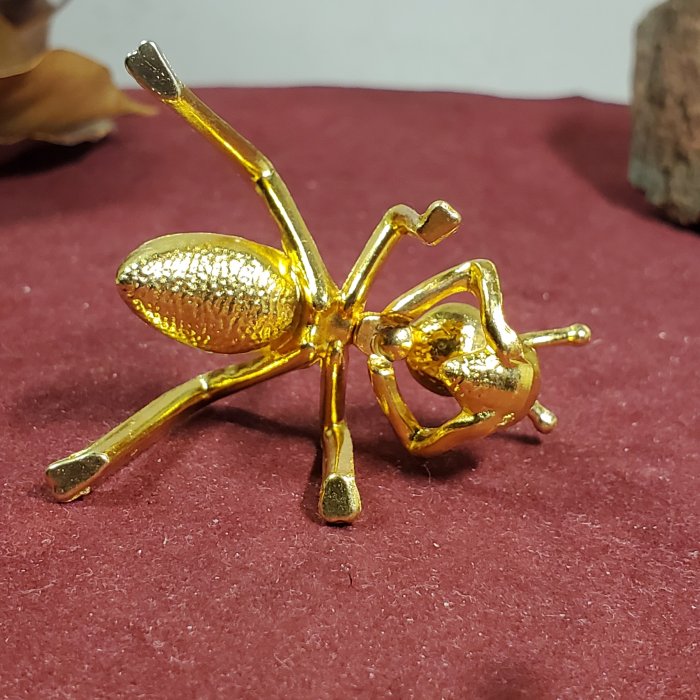 【寶一】：金色合金螞蟻香插座 孔2.1mm茶藝 香道 擺飾把玩（需購滿百元出貨不含運費可合購計）