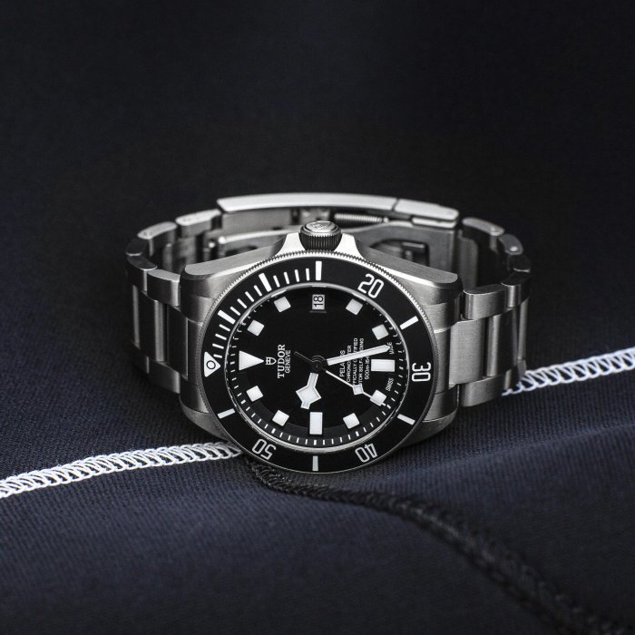 全新 TUDOR M25600TN-0001 PELAGOS 帝舵 機械錶 42mm 鈦金屬 黑面盤 25600