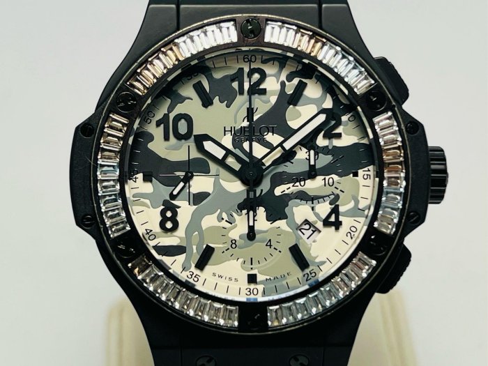 【黃忠政名錶】hublot big bang jungle 宇舶錶 限量250只 原鑲半寶石錶框 迷彩面盤 44mm 自動  陶瓷錶殼 9成新 附原廠保卡及錶盒