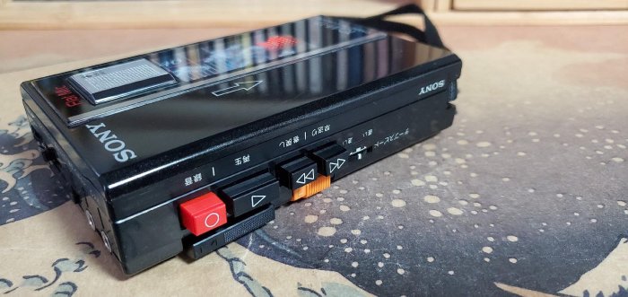 日本原裝索尼 sony 磁帶機 隨身聽 卡帶機