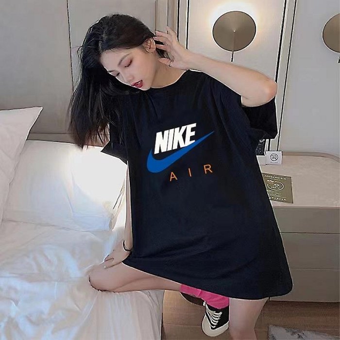 Nike 耐吉 耐克短袖 字母logo印花寬鬆大碼T恤 圓領冰瓷棉T恤 透氣半袖打底衫套頭衫汗衫休閑運動T恤 情侶T恤384731