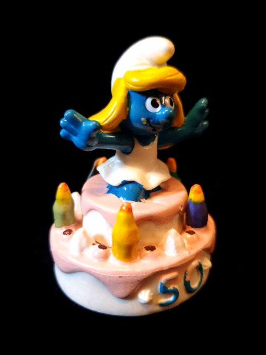 C-28 ： SURPRISE 蛋糕 SCHLEICH THE SMURFS 藍色小精靈 50TH PARTY　富貴