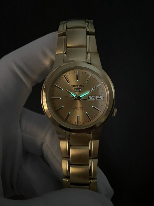 【金台鐘錶】SEIKO精工5號 自動機械腕錶 防水30米 (男錶) (金) SNKA10K1