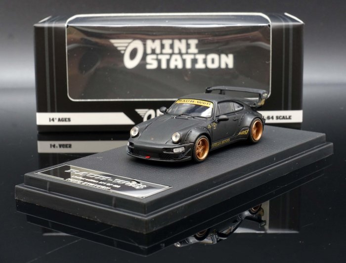 【MASH】現貨特價  Mini Station 1/64 Porsche 934 RWB Stella Artois