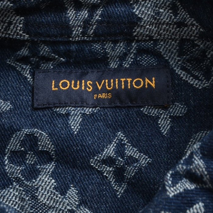 法國精品Louis Vuitton LV花草Monogram嵌花牛仔外套 代購