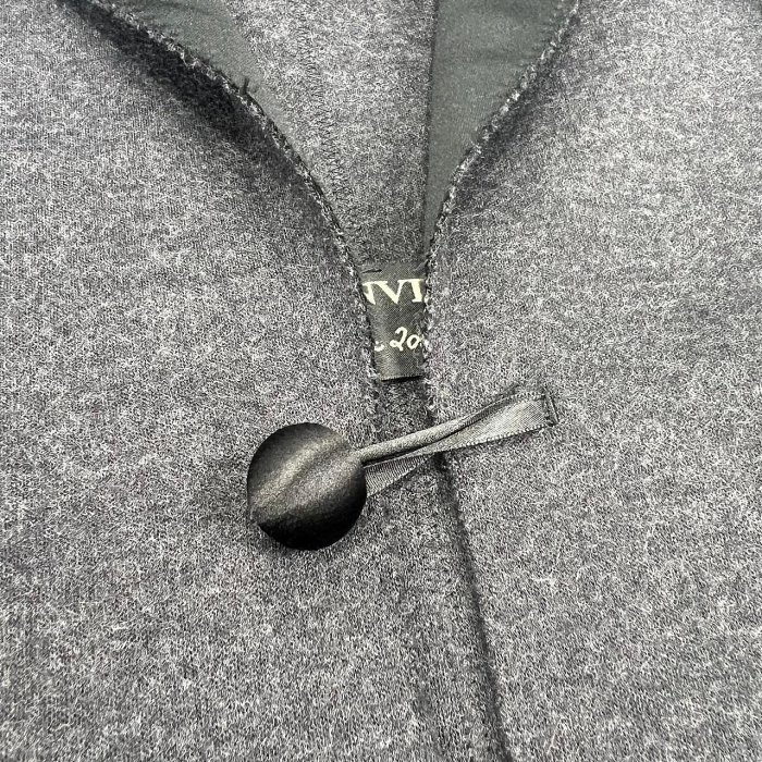 BRAND楓月 LANVIN 深灰外套 #36 外搭 時尚穿搭 衣服 造型搭配