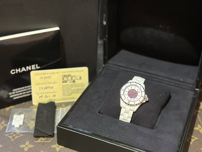 ~路米名品~ 銀座 限量款 CHANEL J12 H2035 白陶瓷 原鑲紅寶石 面盤 33mm 石英 錶款