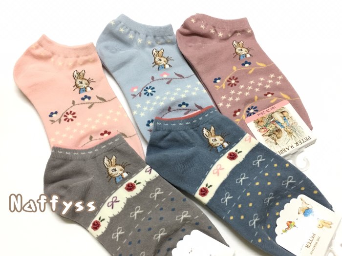 Naffyss✿ 台灣製造 可愛粉嫩比得兔玫瑰花朵星星蝴蝶結點點配色造型成人女襪子