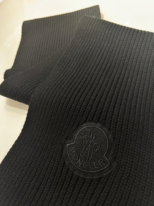 [ RainDaniel ] 2 Moncler 1952 法國頂級羽絨服品牌 羊毛圍巾