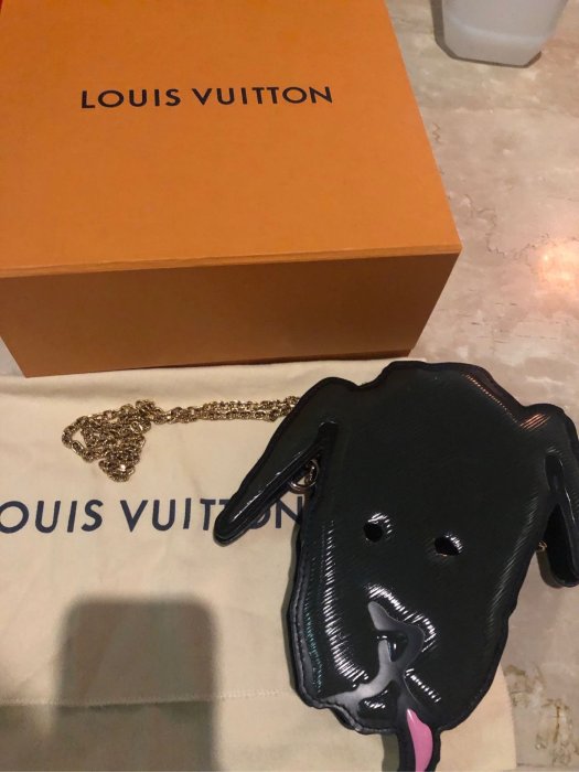 Louis Vuitton Dog Face Clutch 2019