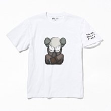 【日貨代購CITY】 KAWS TOKYO FIRST UNIQLO UT 東京限定 公仔 遮臉 短T 現貨