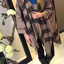 Burberry 3895176 Giant Check Scarf Camel 格紋大披肩 駝 現貨