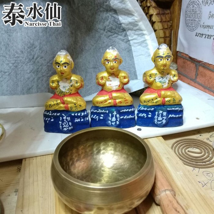 【泰水仙】泰國佛牌 龍婆炎 2553年 供奉型 天童古曼 金童子古曼 古曼童 強力招財招人緣 看家護院擋災避險 帶鑑定卡