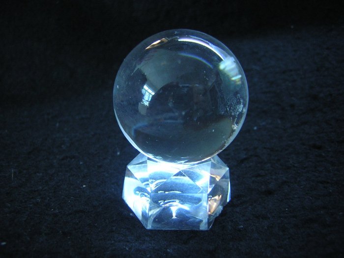 【尋寶坊】AAA級白水晶球~近全美品35mm《低起標.無底價》附座~