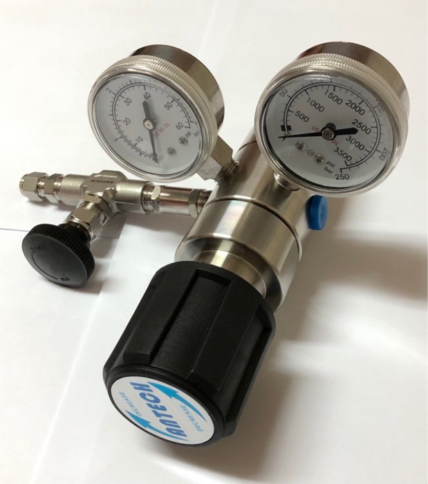 ANTECH 兩段式不鏽鋼減壓閥 + 針閥 Two Stage SS Regulator + Needle Valve