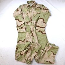 美軍公發`三色沙漠迷彩`M號`連身工作服`庫存新品`絕版品`有兩件`直購含運#636