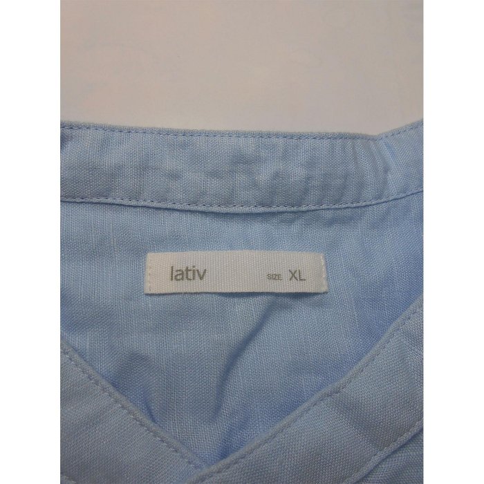 男 ~【lativ】淺藍色亞麻休閒襯衫 XL號(5B137)~99元起標~