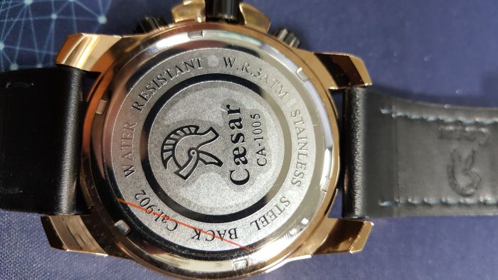 【成吉思汗精品】Casar凱撒凱薩皮錶帶三眼帶日期玫瑰金邊框鎖鉚釘