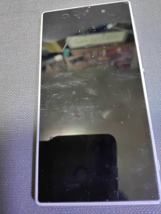 無電池零件機 質感美型SONY Xperia Z5 Premium E6853 白5.5吋手機 型號請看圖確認