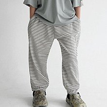 XS~XL ♥褲子(스트라이프카키) MADE STUIDO-2 24夏季 MOD240410-025『韓爸有衣正韓國童裝』~預購