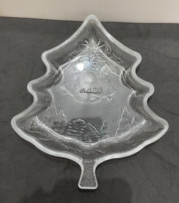龍廬-自藏二手出清~玻璃製品-聖誕樹造型玻璃盤點心盤 飾品裝飾盤子 飾品盤 盤碟/只有一個