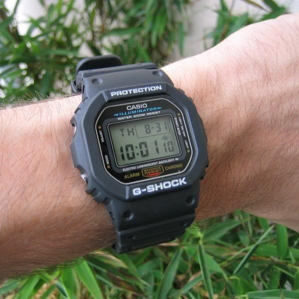 【台灣CASIO原廠公司貨】G SHOCK 復刻抗震運動錶 DW-5600E-1【天美鐘錶店家直營】【下殺↘超低價】